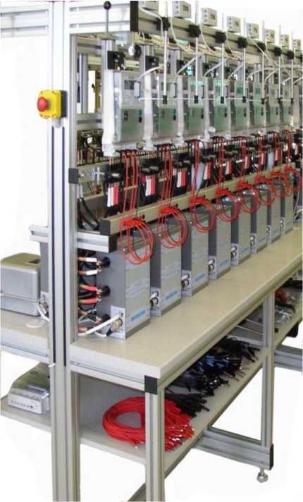 Внешний вид. Установка для поверки и калибровки счетчиков электрической энергии, http://oei-analitika.ru рисунок № 1