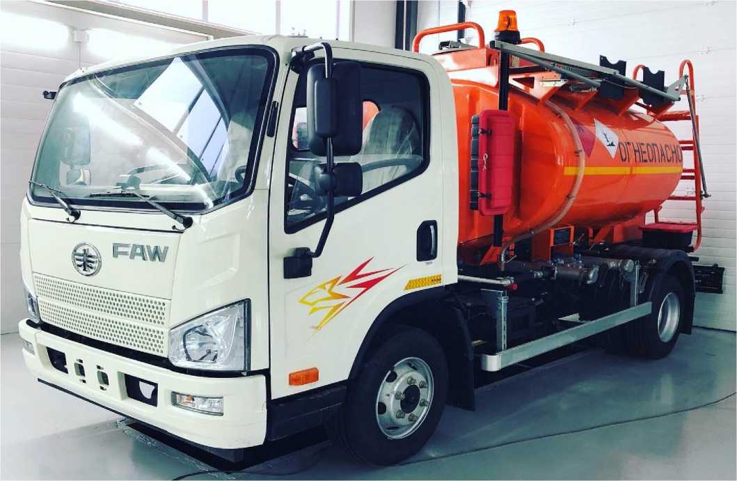 Внешний вид. Автоцистерны (автотопливозаправщики), http://oei-analitika.ru рисунок № 1