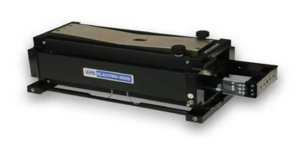 Внешний вид. Виброустановка поверочная лабораторная, http://oei-analitika.ru рисунок № 3